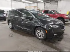 2C4RC1BG7NR198975 2022 CHRYSLER PACIFICA