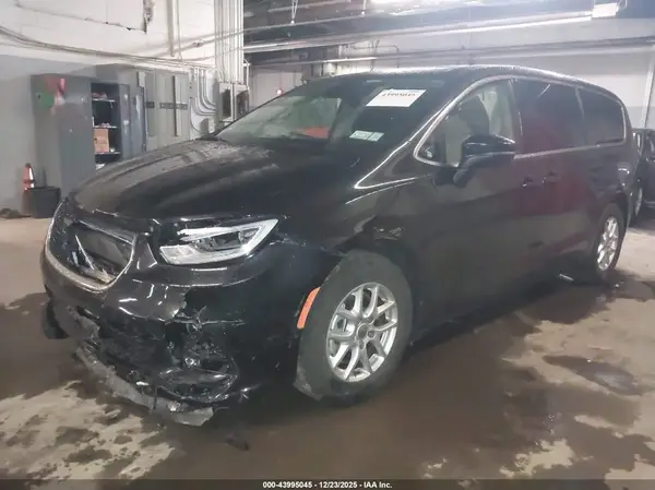 2C4RC1BG7PR505208 2023 CHRYSLER PACIFICA - Image 2