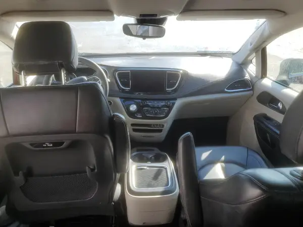2C4RC1BG7PR508092 2023 CHRYSLER PACIFICA - Image 8