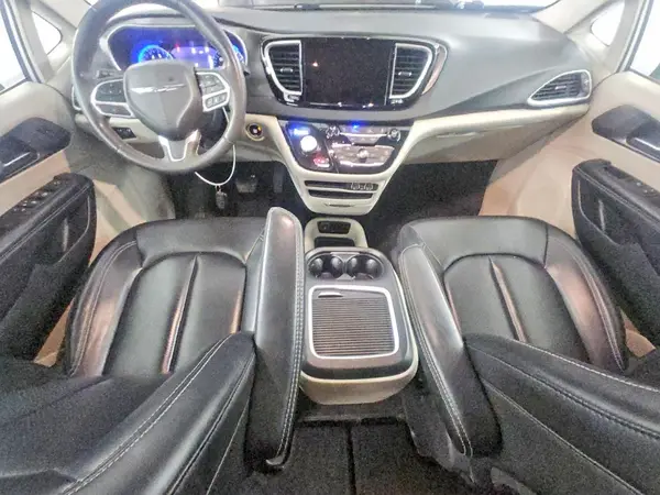 2C4RC1BG7PR511008 2023 CHRYSLER PACIFICA - Image 8