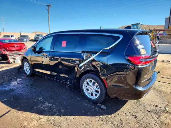 2C4RC1BG7PR514832 2023 CHRYSLER PACIFICA - Image 2