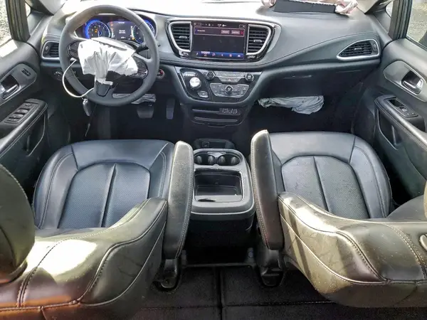 2C4RC1BG7PR516709 2023 CHRYSLER PACIFICA - Image 8