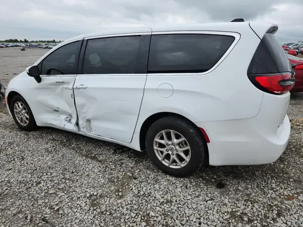2C4RC1BG7PR532733 2023 CHRYSLER PACIFICA - Image 2
