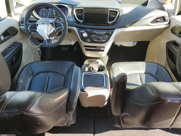 2C4RC1BG7PR553355 2023 CHRYSLER PACIFICA - Image 8