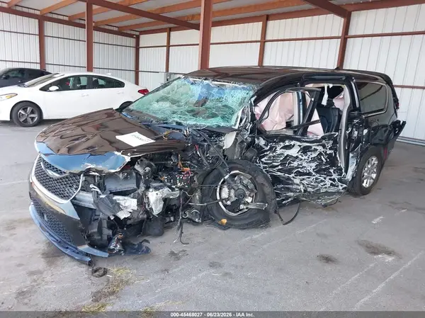 2C4RC1BG7PR574089 2023 CHRYSLER PACIFICA - Image 2
