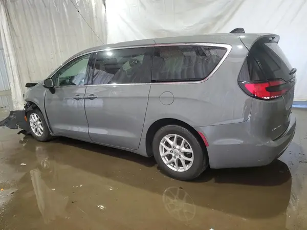 2C4RC1BG7PR581351 2023 CHRYSLER PACIFICA - Image 2