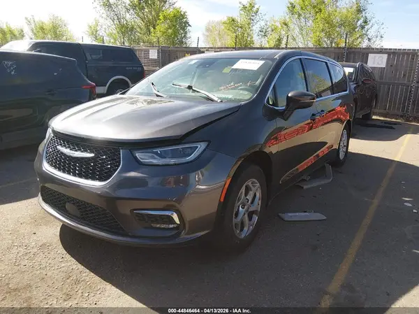 2C4RC1BG7PR601081 2023 CHRYSLER PACIFICA - Image 2