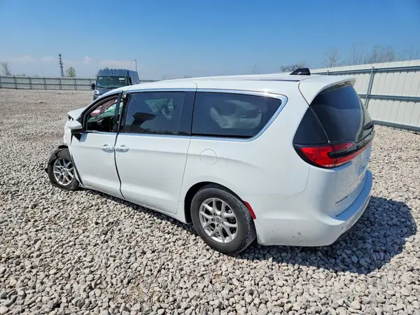 2C4RC1BG7PR605776 2023 CHRYSLER PACIFICA - Image 2