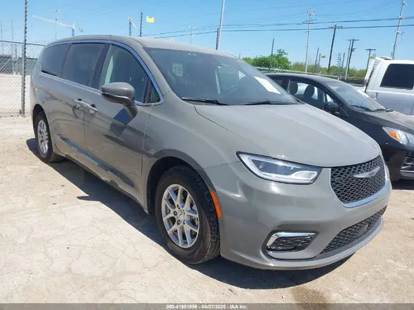 2C4RC1BG7PR607110 2023 CHRYSLER PACIFICA - Image 1