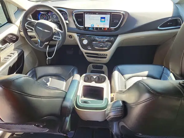 2C4RC1BG7PR620939 2023 CHRYSLER PACIFICA - Image 8