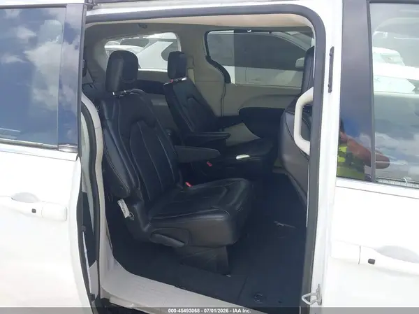 2C4RC1BG7RR106236 2024 CHRYSLER PACIFICA - Image 8