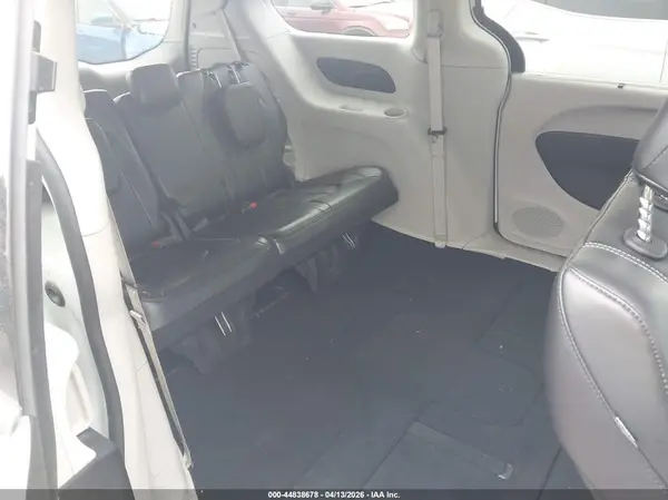 2C4RC1BG7RR119925 2024 CHRYSLER PACIFICA - Image 8