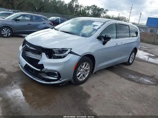 2C4RC1BG7RR132156 2024 CHRYSLER PACIFICA - Image 2