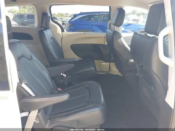 2C4RC1BG7RR132271 2024 CHRYSLER PACIFICA - Image 8