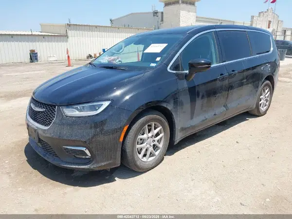 2C4RC1BG7RR136417 2024 CHRYSLER PACIFICA - Image 2