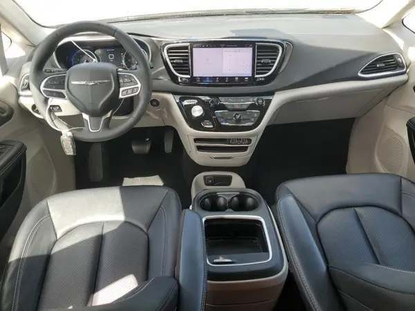 2C4RC1BG7RR142430 2024 CHRYSLER PACIFICA - Image 8