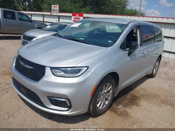 2C4RC1BG7RR148616 2024 CHRYSLER PACIFICA - Image 2