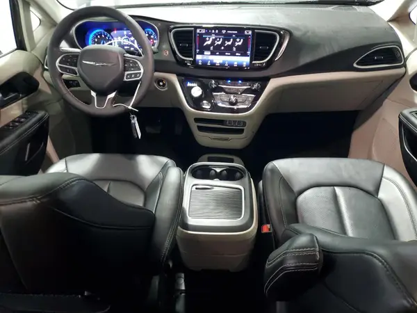 2C4RC1BG7RR163388 2024 CHRYSLER PACIFICA - Image 8