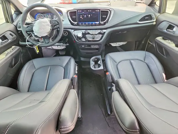 2C4RC1BG7RR173502 2024 CHRYSLER PACIFICA - Image 8