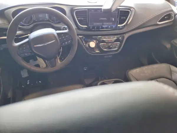 2C4RC1BG7RR173970 2024 CHRYSLER PACIFICA - Image 8