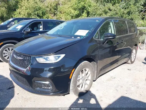 2C4RC1BG7RR175380 2024 CHRYSLER PACIFICA - Image 2