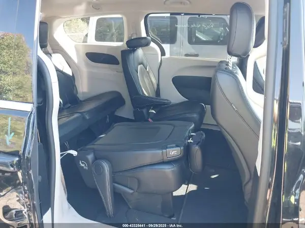 2C4RC1BG7RR175380 2024 CHRYSLER PACIFICA - Image 8