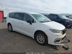 2C4RC1BG7RR182975 2024 CHRYSLER PACIFICA