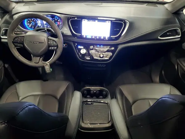 2C4RC1BG7RR204067 2024 CHRYSLER PACIFICA - Image 8