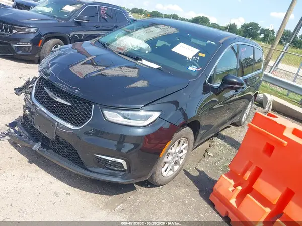 2C4RC1BG7SR530683 2025 CHRYSLER PACIFICA - Image 2