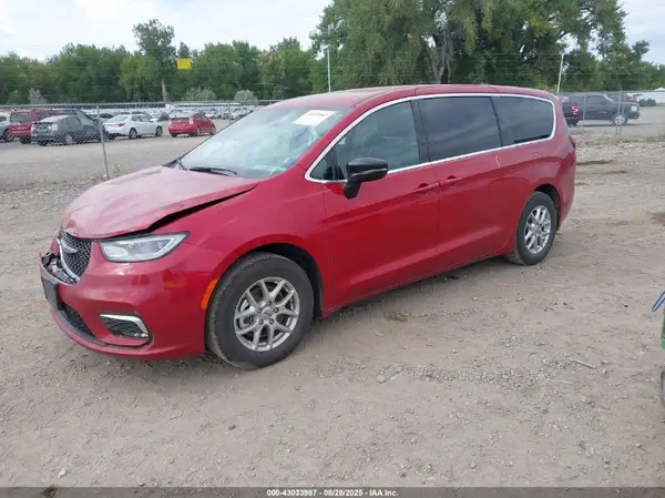 2C4RC1BG7SR531400 2025 CHRYSLER PACIFICA - Image 2