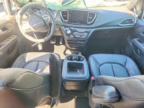 2C4RC1BG7SR539304 2025 CHRYSLER PACIFICA - Image 8