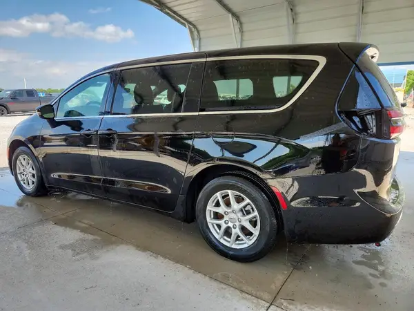 2C4RC1BG7SR554479 2025 CHRYSLER PACIFICA - Image 2