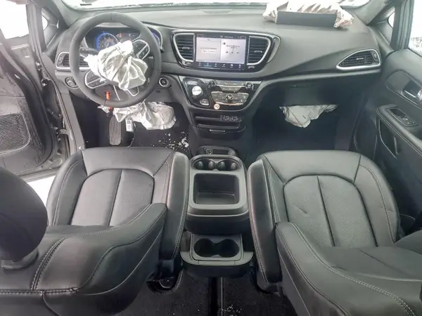 2C4RC1BG7SR556037 2025 CHRYSLER PACIFICA - Image 8