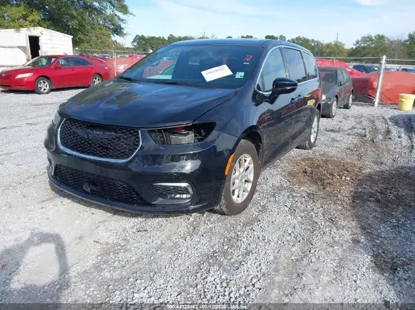 2C4RC1BG7SR569032 2025 CHRYSLER PACIFICA - Image 2