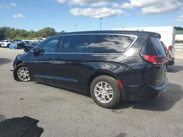 2C4RC1BG7SR586008 2025 CHRYSLER PACIFICA - Image 2