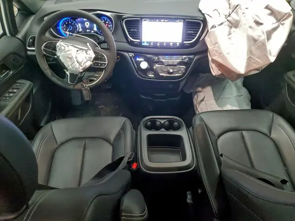 2C4RC1BG7TR160336 2026 CHRYSLER PACIFICA - Image 8