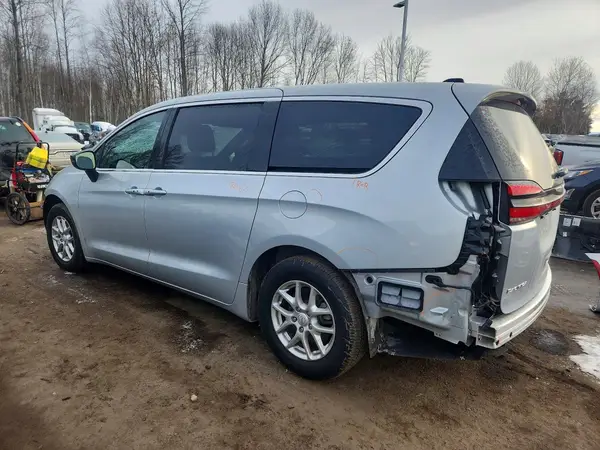 2C4RC1BG7TR162880 2026 CHRYSLER PACIFICA - Image 2