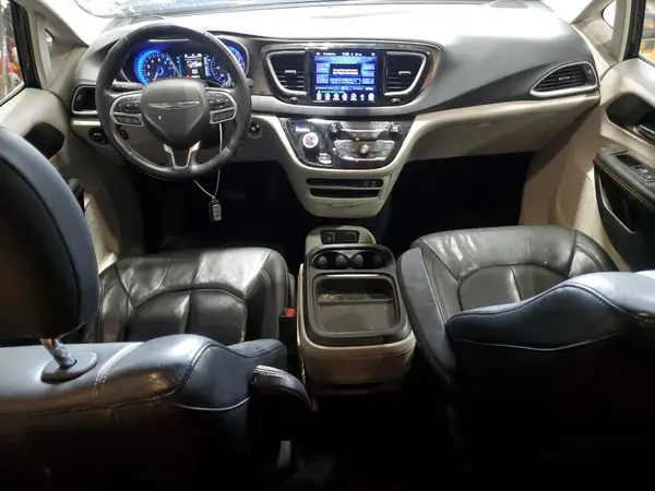2C4RC1BG8HR501248 2017 CHRYSLER PACIFICA - Image 8
