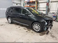 2C4RC1BG8HR501315 2017 CHRYSLER PACIFICA