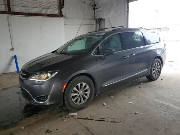 2C4RC1BG8HR505395 2017 CHRYSLER PACIFICA - Image 1