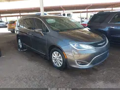 2C4RC1BG8HR505610 2017 CHRYSLER PACIFICA