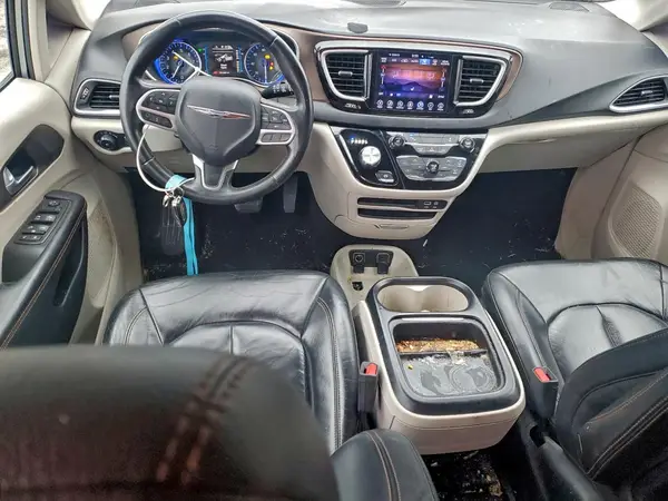 2C4RC1BG8HR505798 2017 CHRYSLER PACIFICA - Image 8