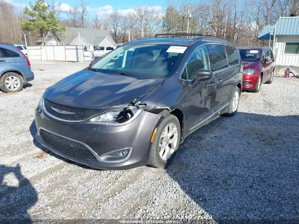 2C4RC1BG8HR511083 2017 CHRYSLER PACIFICA - Image 2