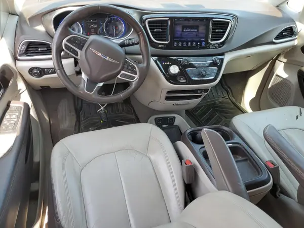 2C4RC1BG8HR512573 2017 CHRYSLER PACIFICA - Image 8