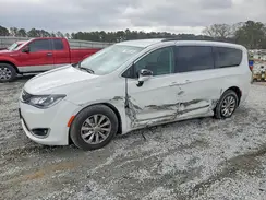 2C4RC1BG8HR523699 2017 CHRYSLER PACIFICA