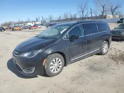 2C4RC1BG8HR530118 2017 CHRYSLER PACIFICA