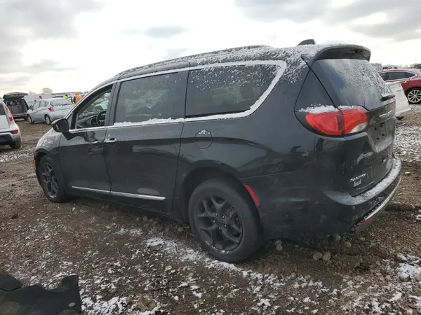 2C4RC1BG8HR534394 2017 CHRYSLER PACIFICA - Image 2