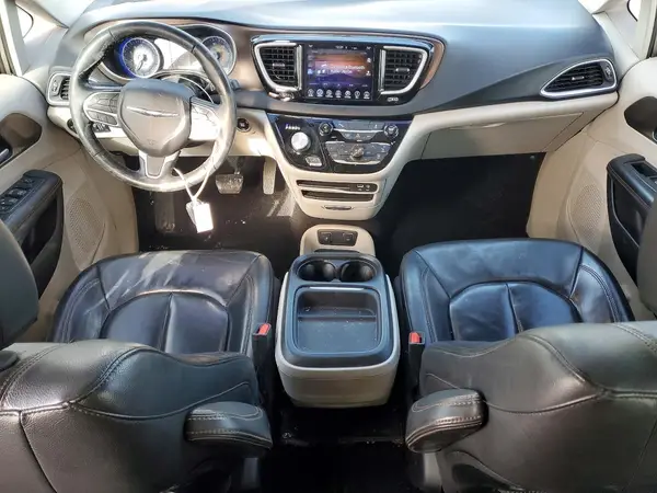 2C4RC1BG8HR535514 2017 CHRYSLER PACIFICA - Image 8