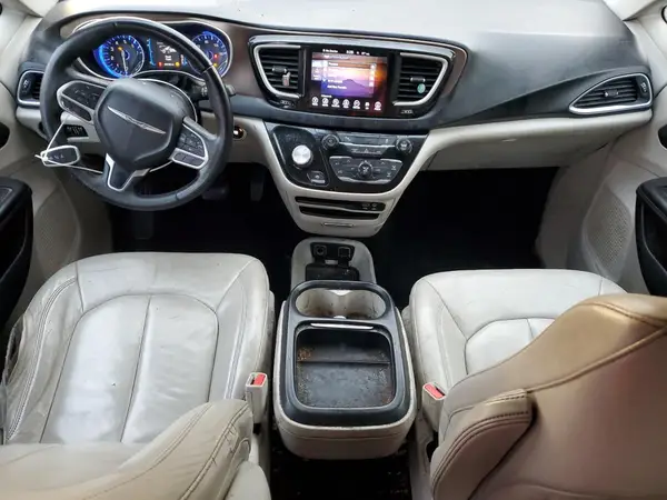 2C4RC1BG8HR537330 2017 CHRYSLER PACIFICA - Image 8