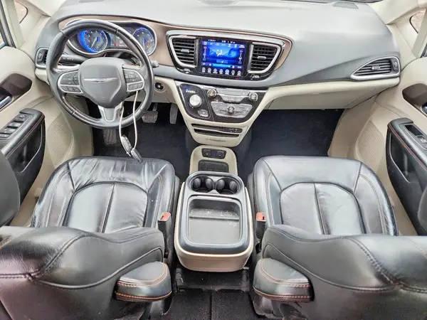 2C4RC1BG8HR540227 2017 CHRYSLER PACIFICA - Image 8